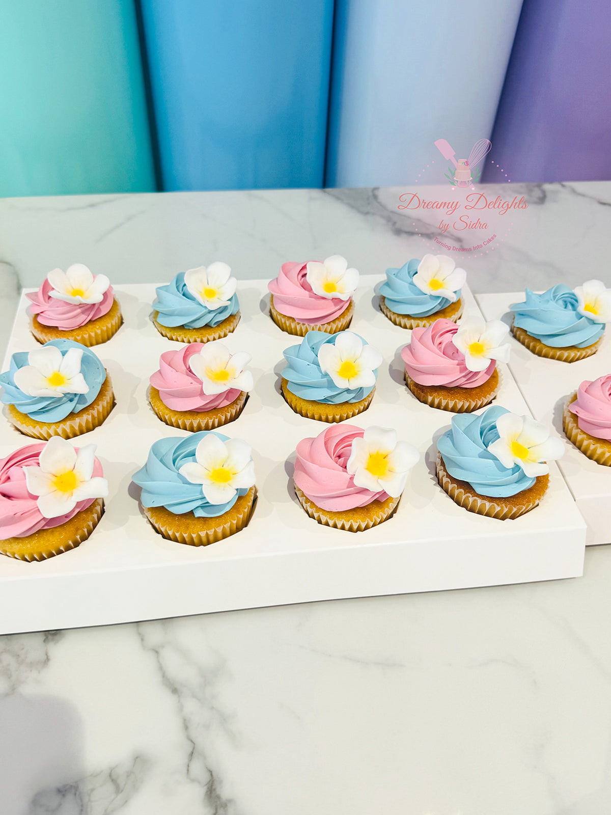 Moana Cupcakes