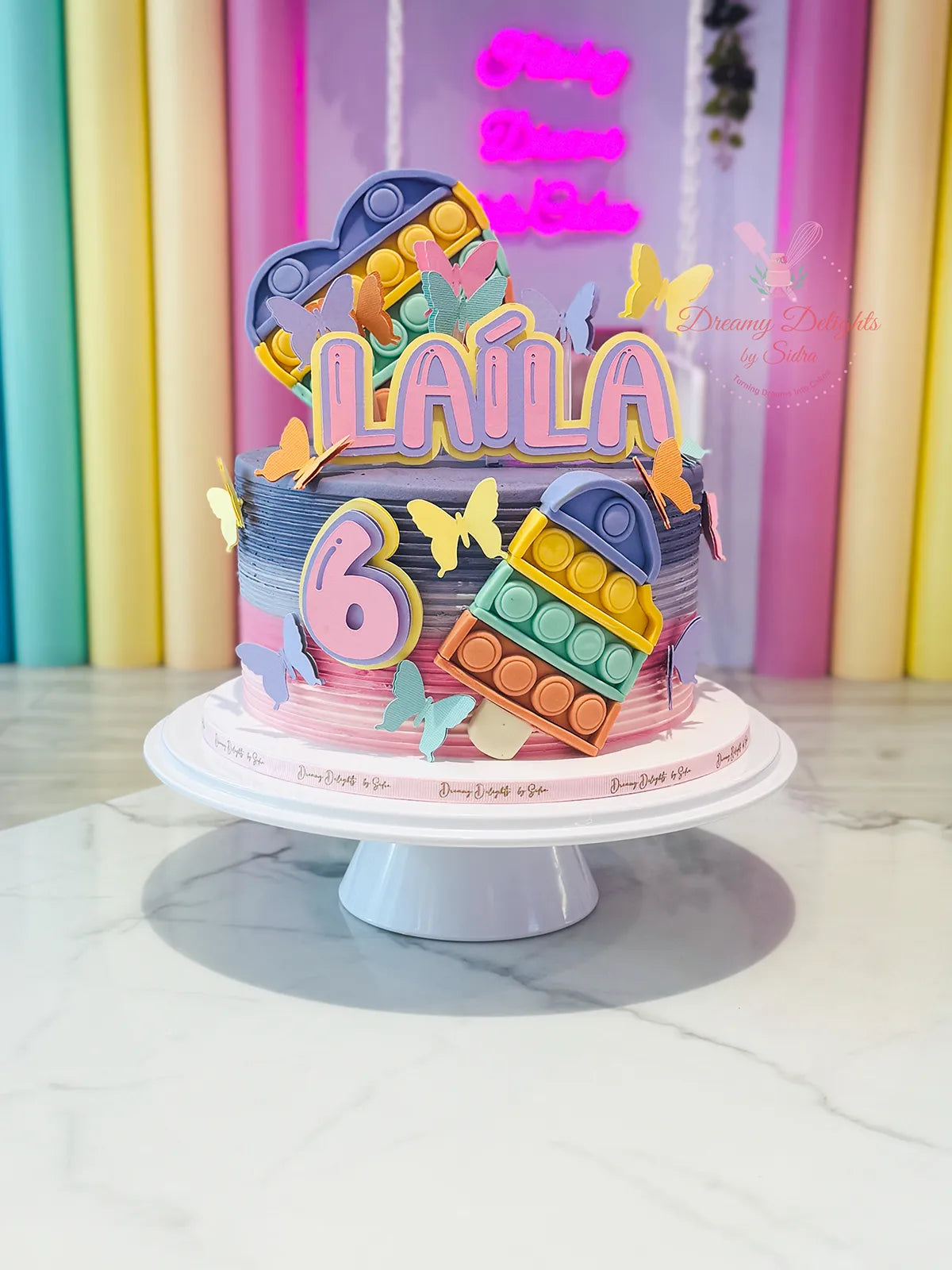 Pop it cake