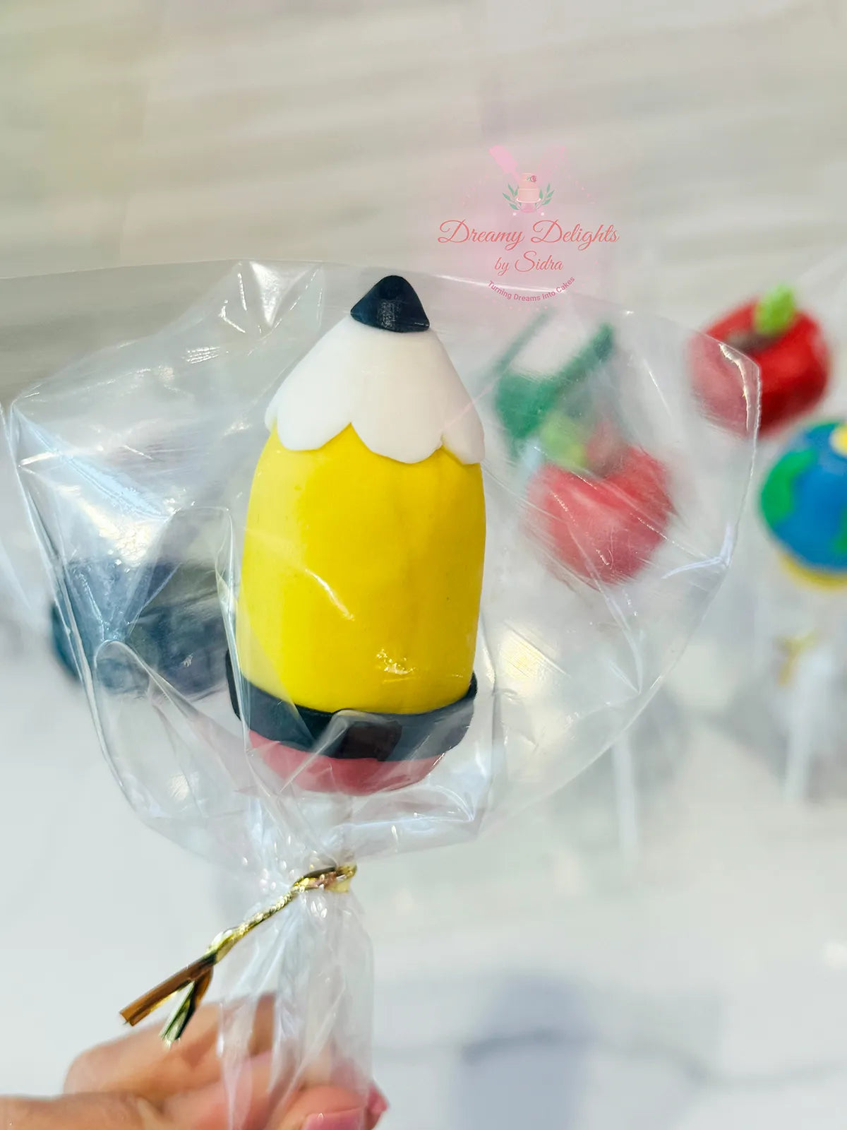 Back to School Cake Pops: Sweet Learning Treats