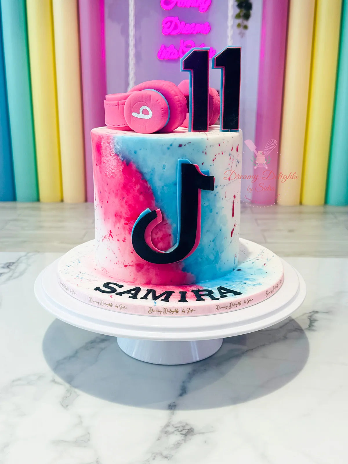 Tik Tok Cake 2