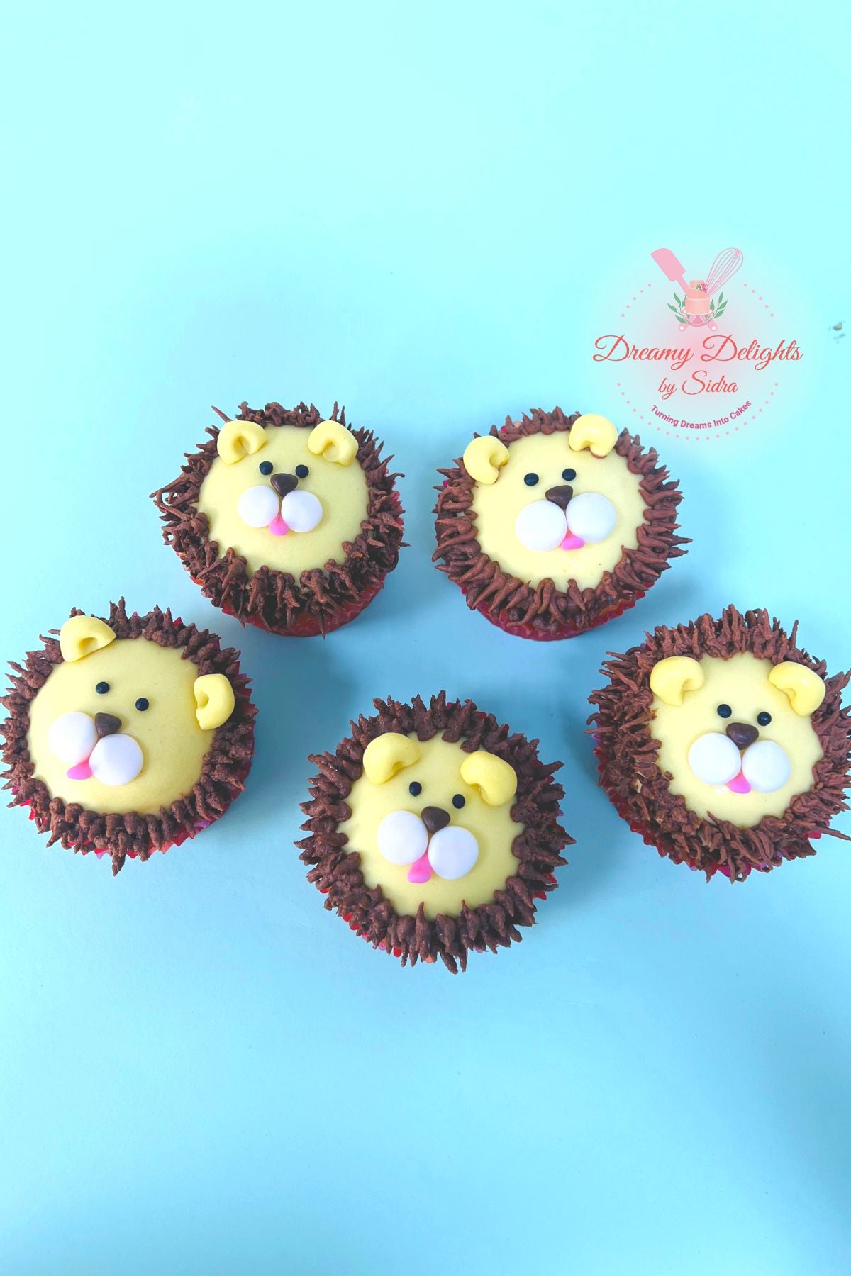 Lion Cupcake