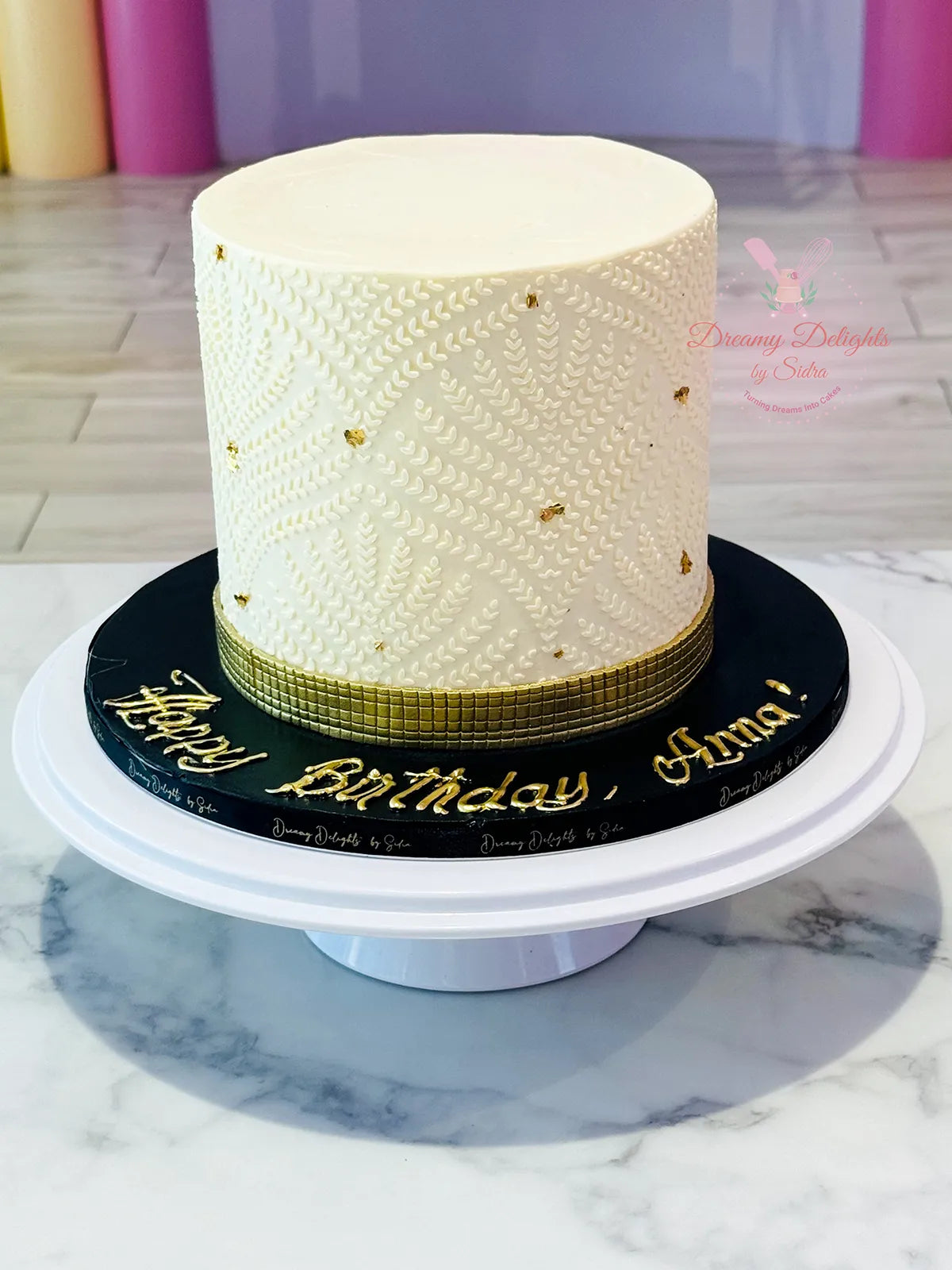 White Self Design Cake