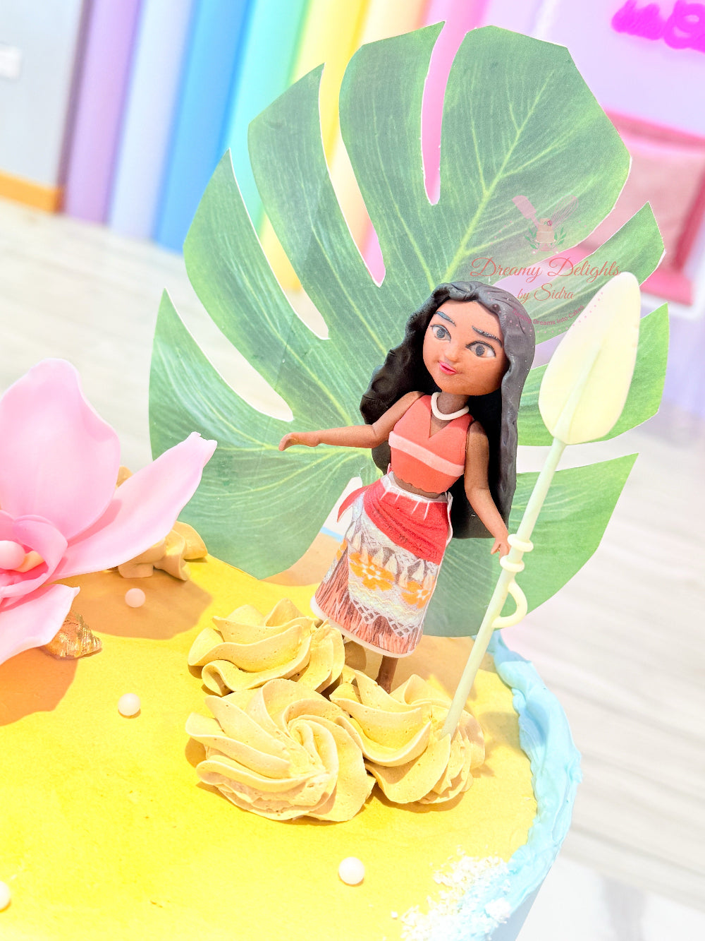 Elegant Moana Cake