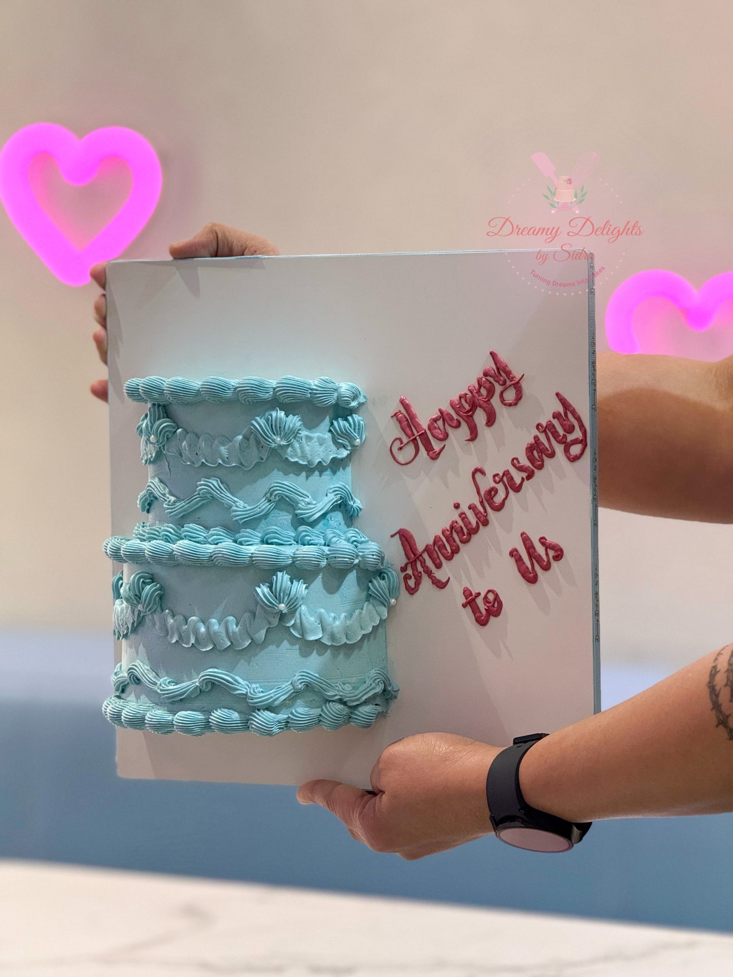 Standing Canvas Cake
