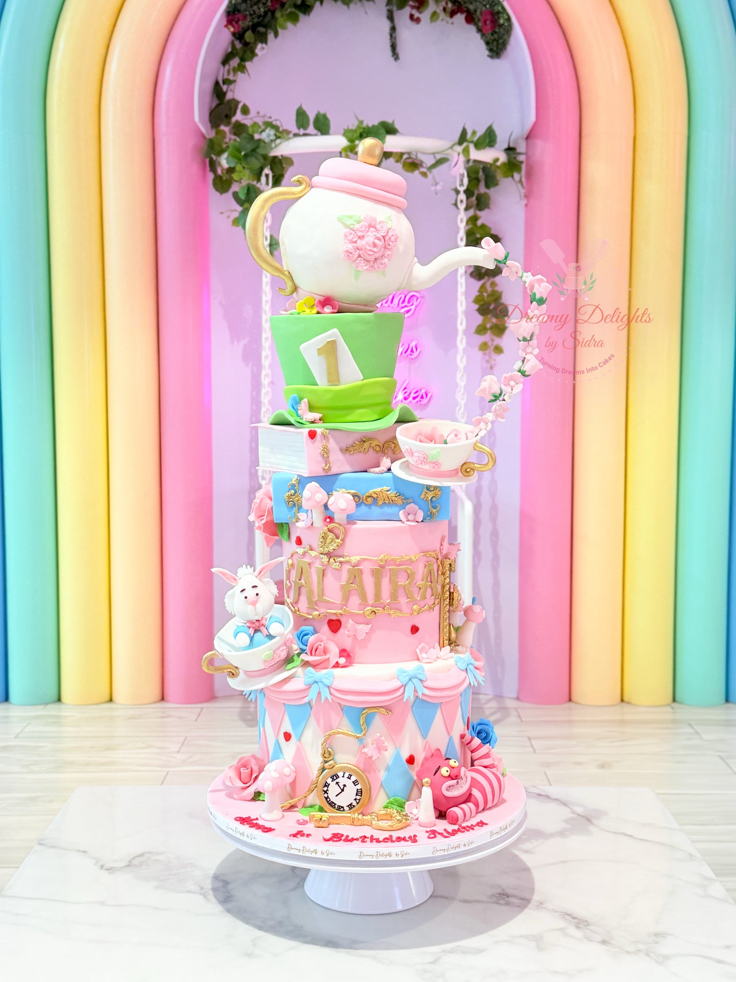 Cute Alice in Wonderland Cake