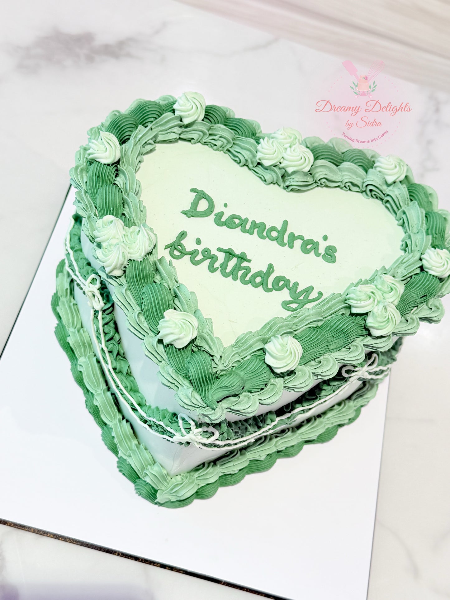 Green Vintage Heart Cake