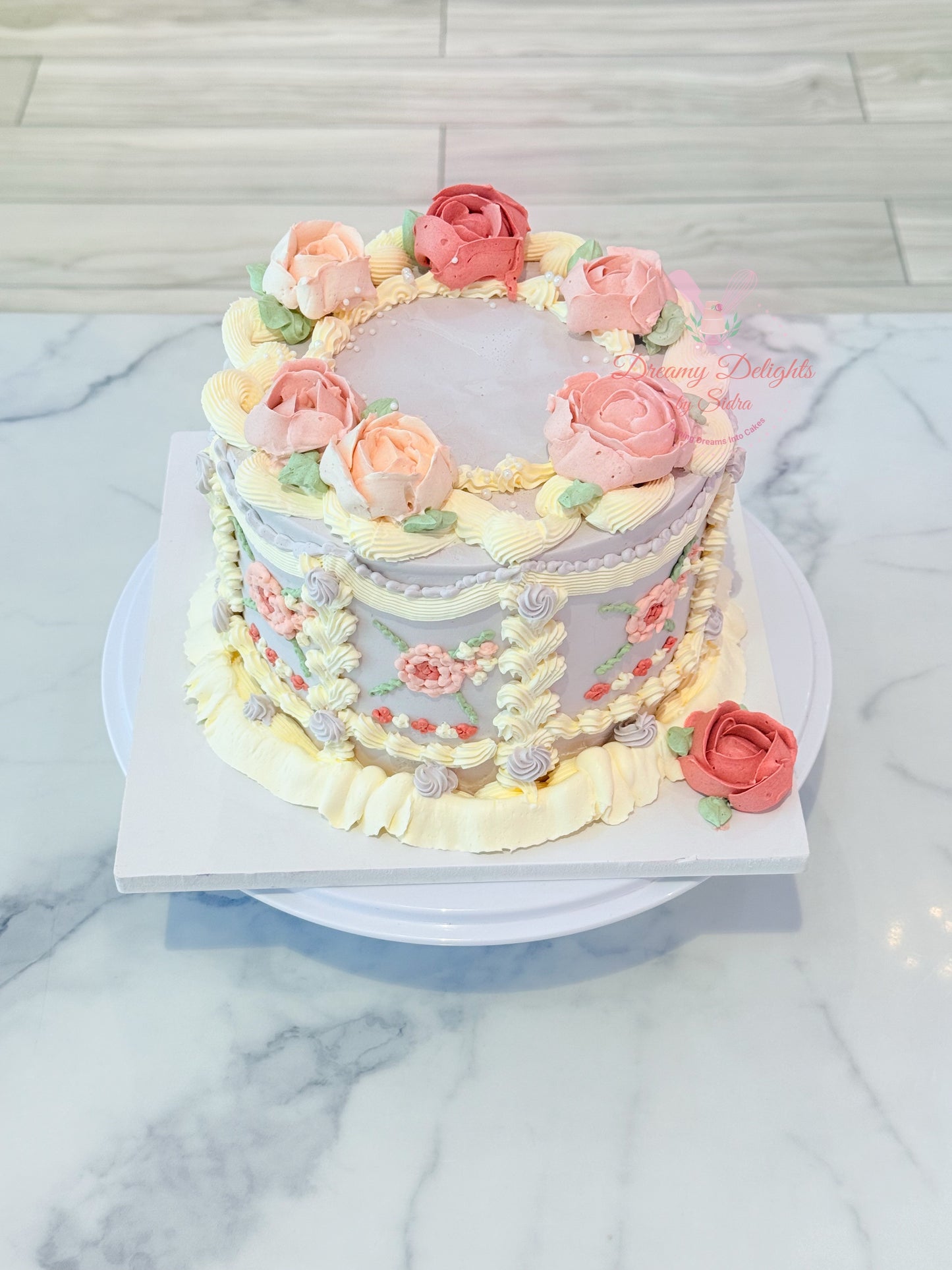 Premium Vintage Floral Cake