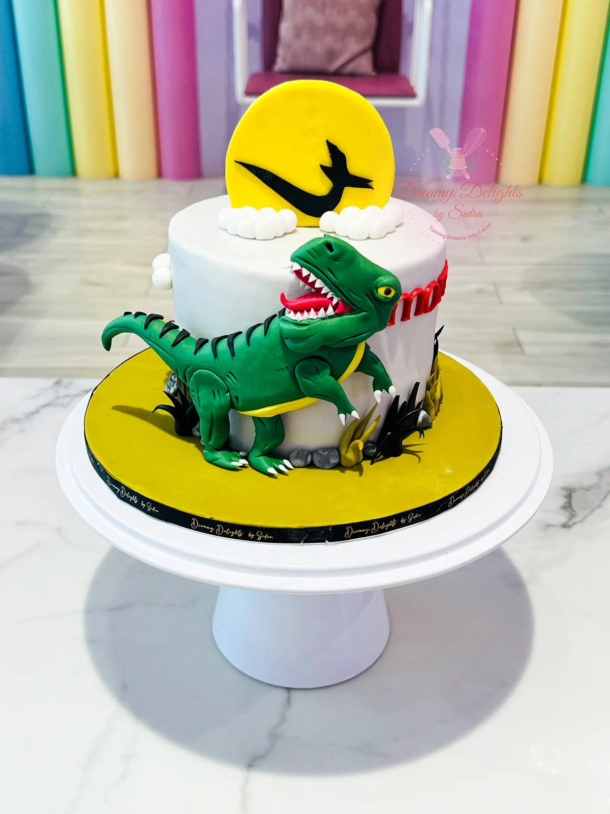 Dinosaur Cake for mom