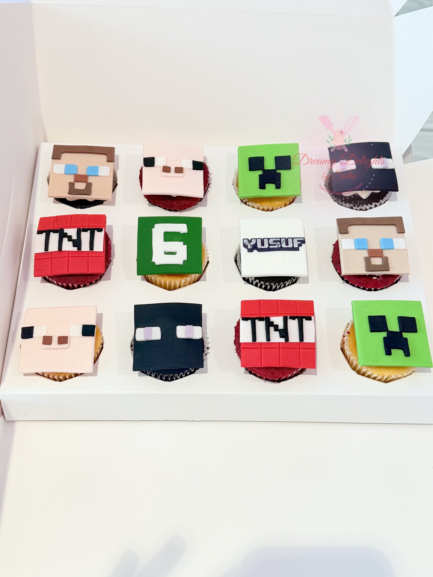 Adventure Minecraft Cupcakes
