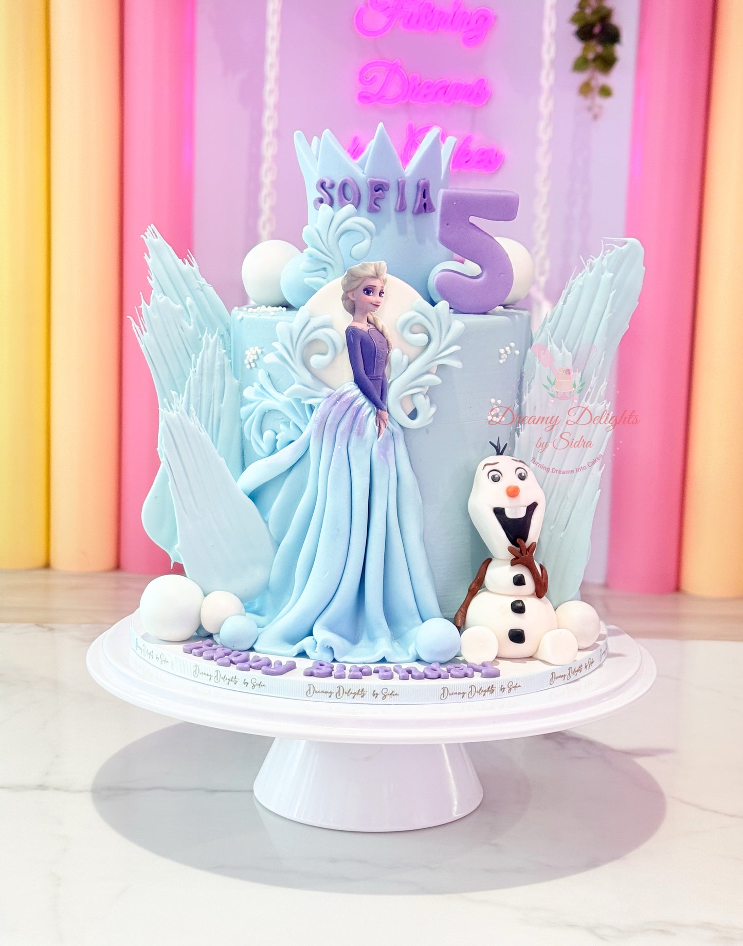 Elsa Frozen theme Cake