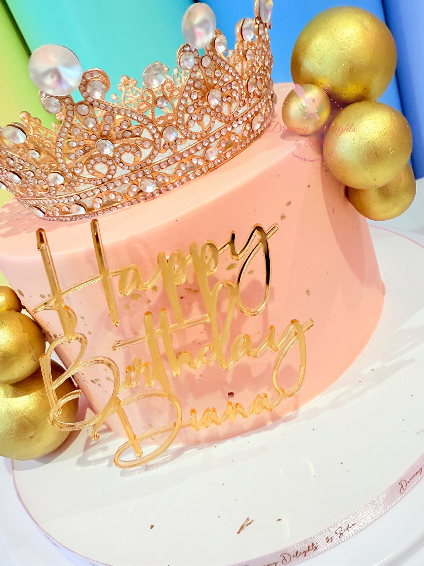 Glitter Blowout Crown Birthday Cake
