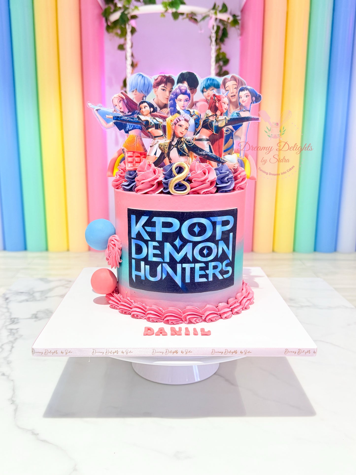 kpop-cake-handmade-kids-cake-dubai-hills-vanilla-chocolate-red-velvet-pistachio