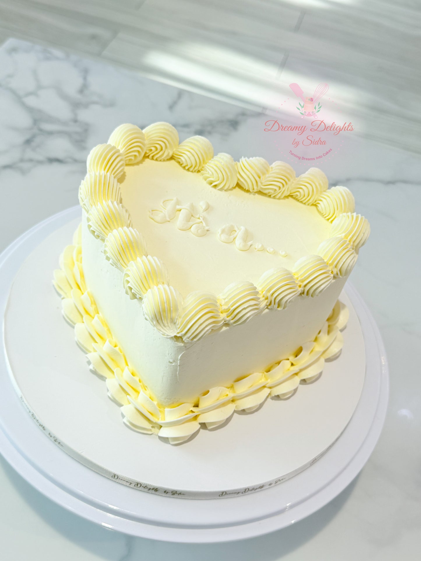 Vintage Heart Cake 3