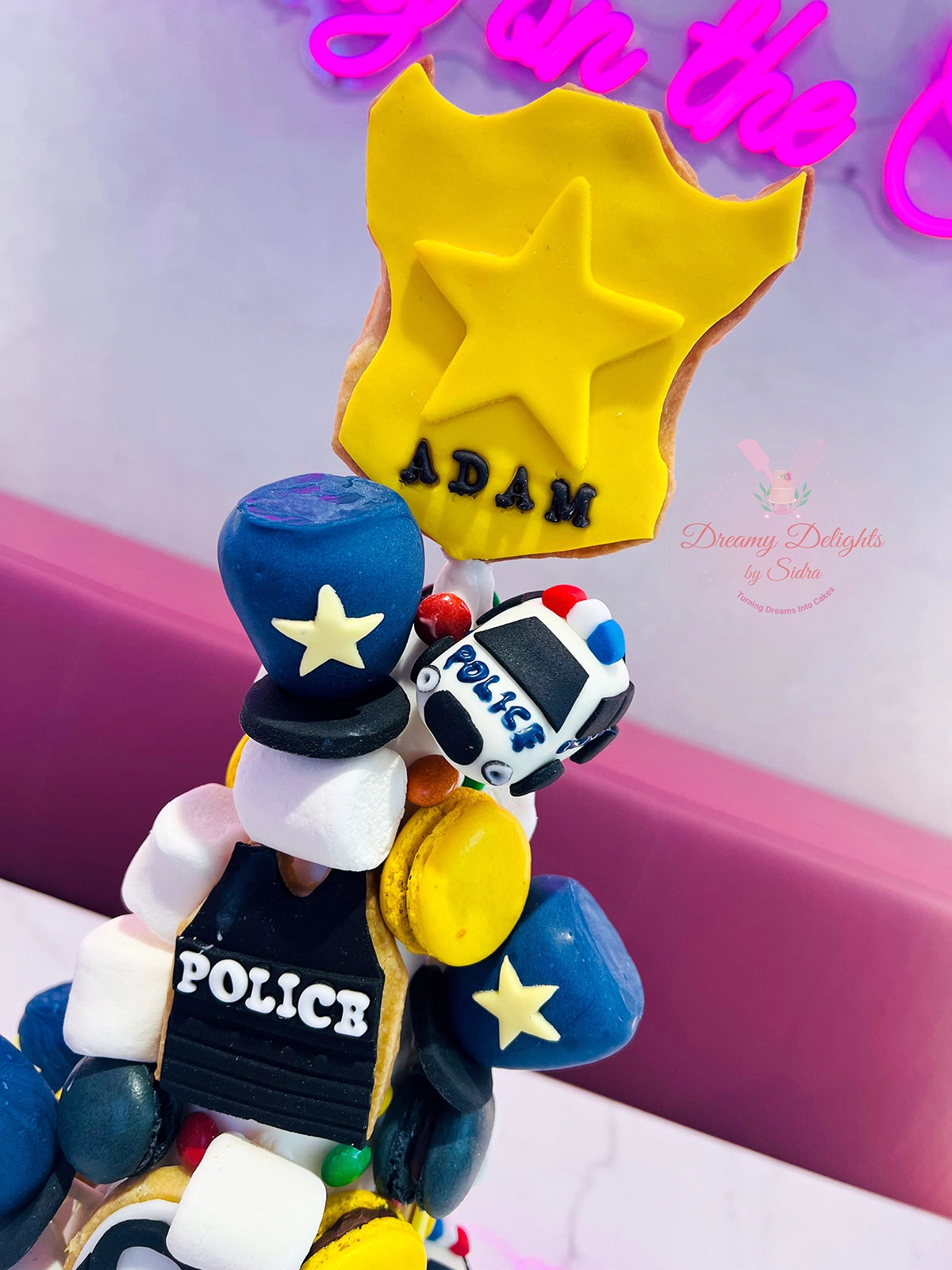 Cakepops, cookie & Macaron police tower