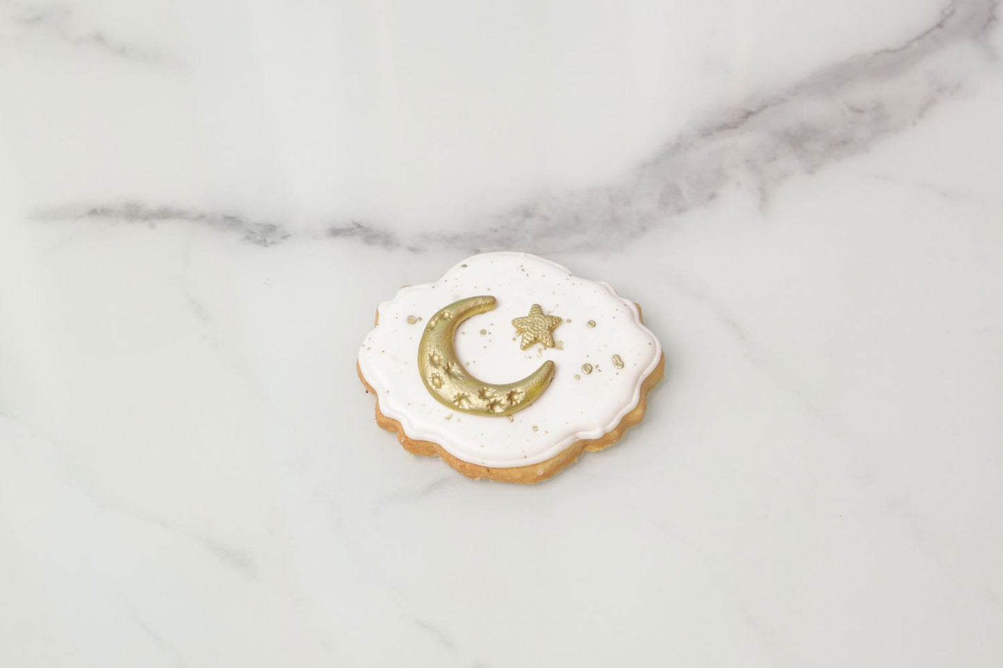 Ramadan Kareem Green and White Cookies