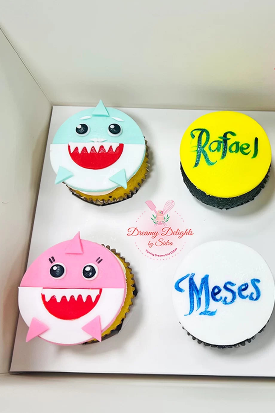 Baby Shark Cupcakes 2