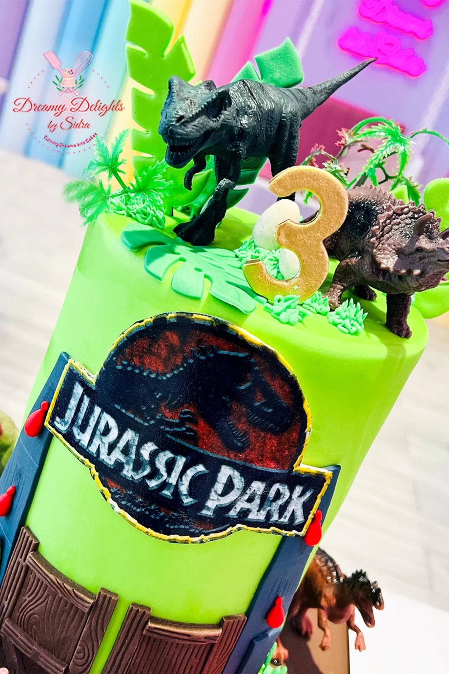 Jurassic Park Cake