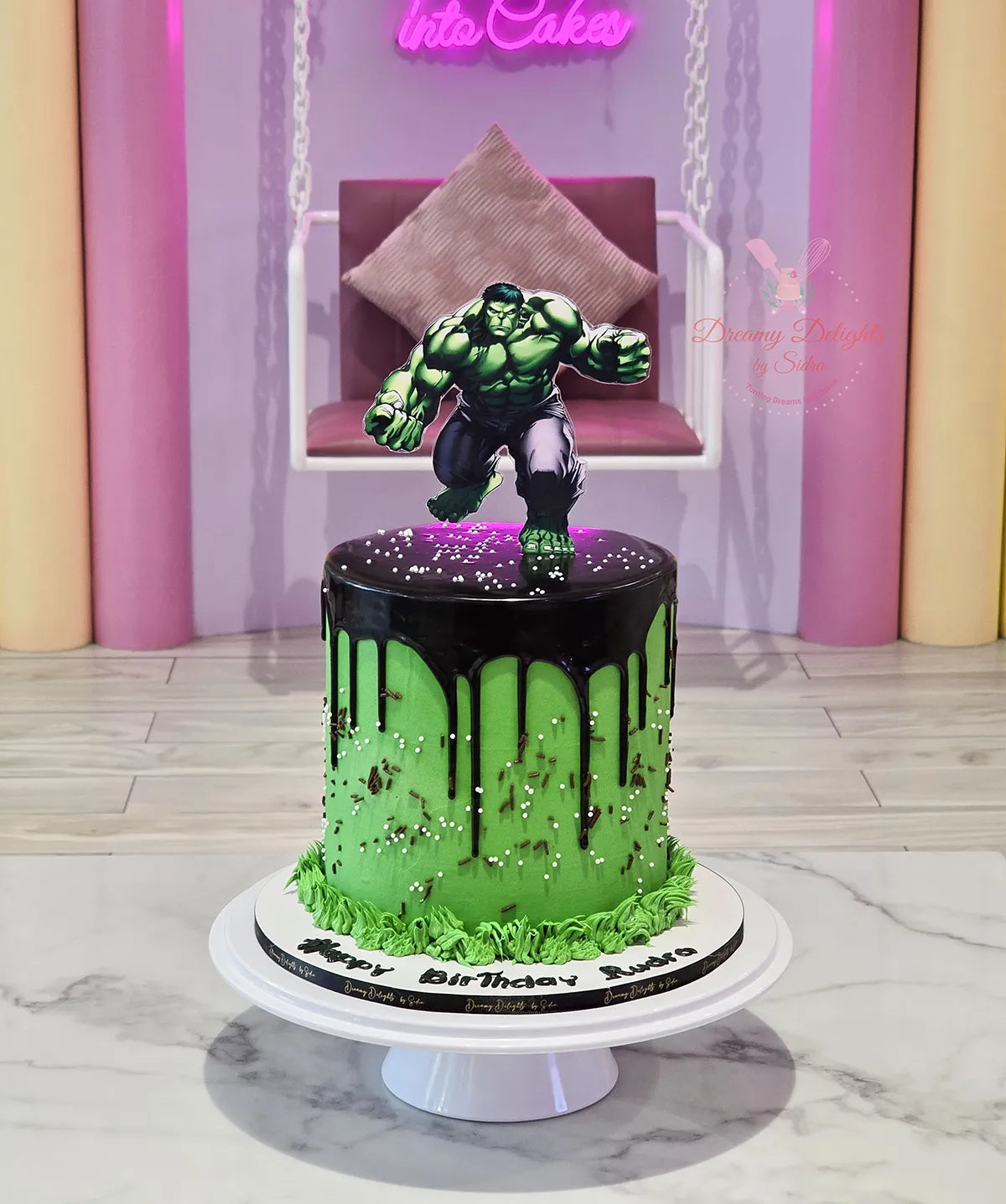 Hulk Cake