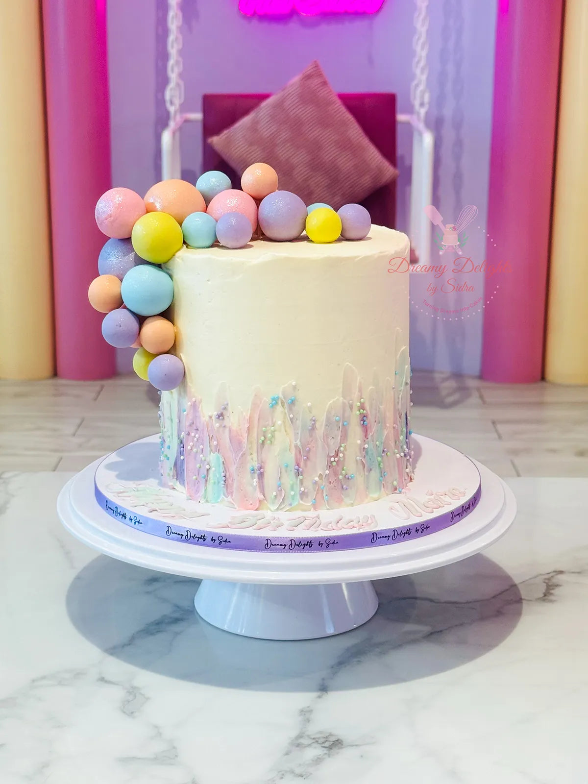 Pastel Balls Cake