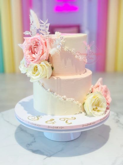 Roses and Pearls Cake