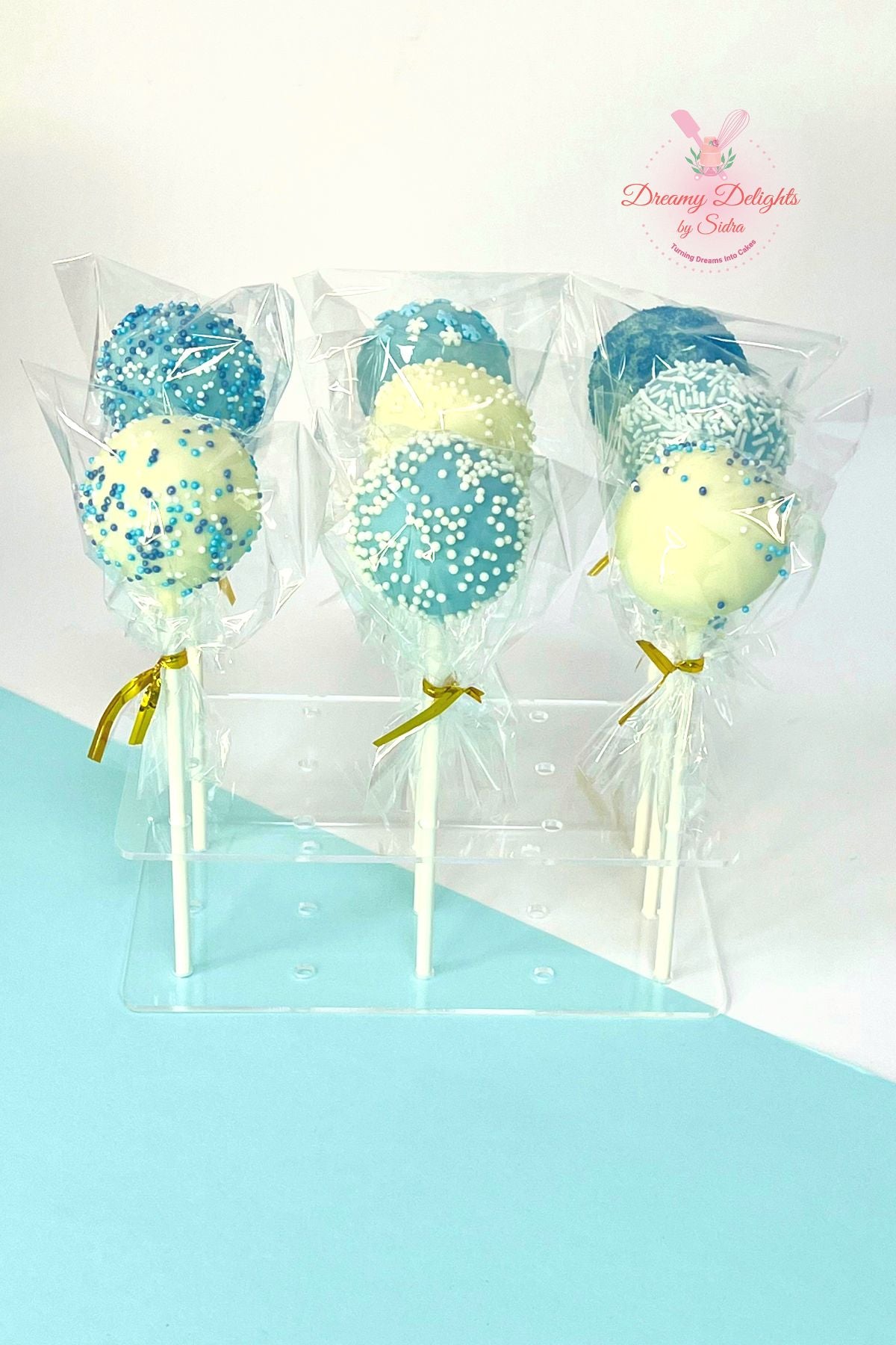 Blue & White Cake Pops