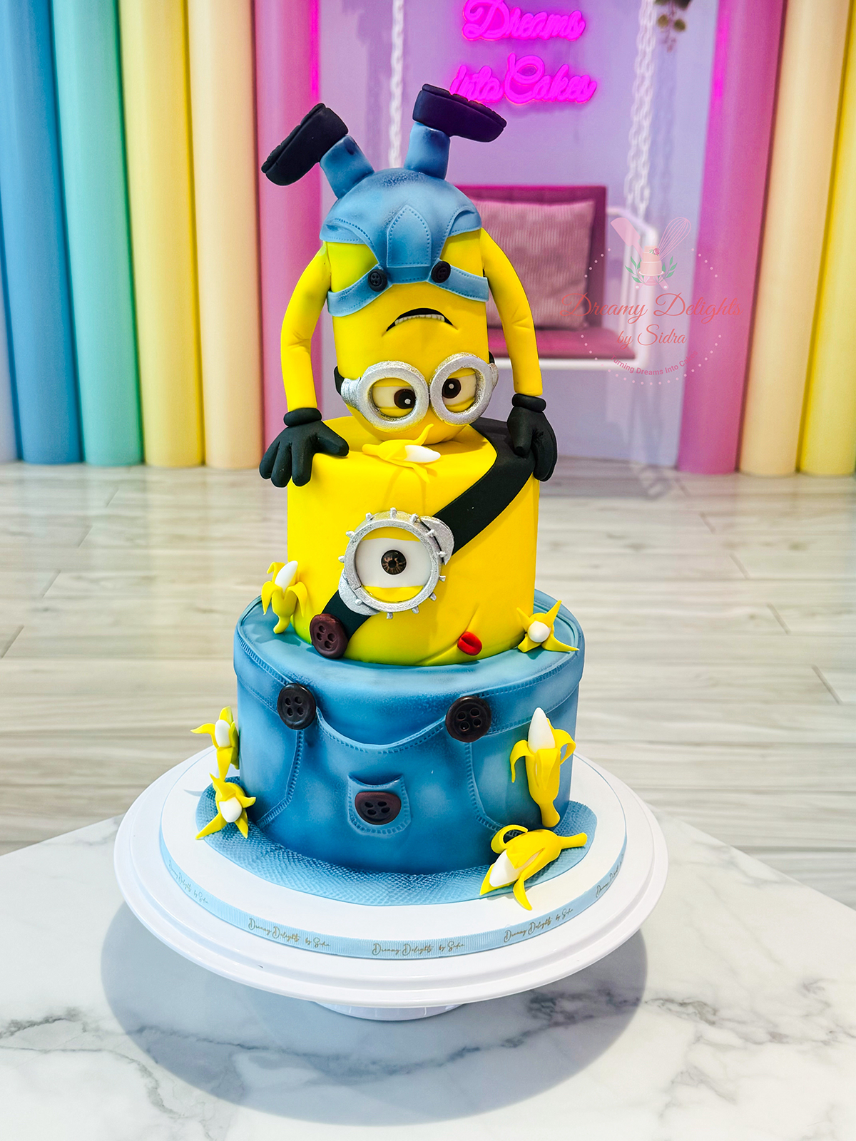 Minions Cake