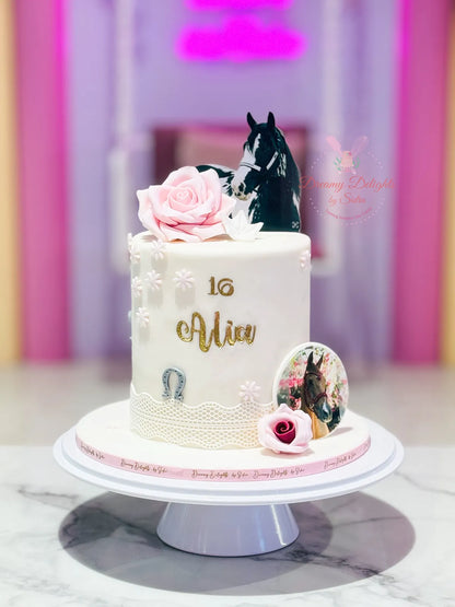 Horse Cake 4