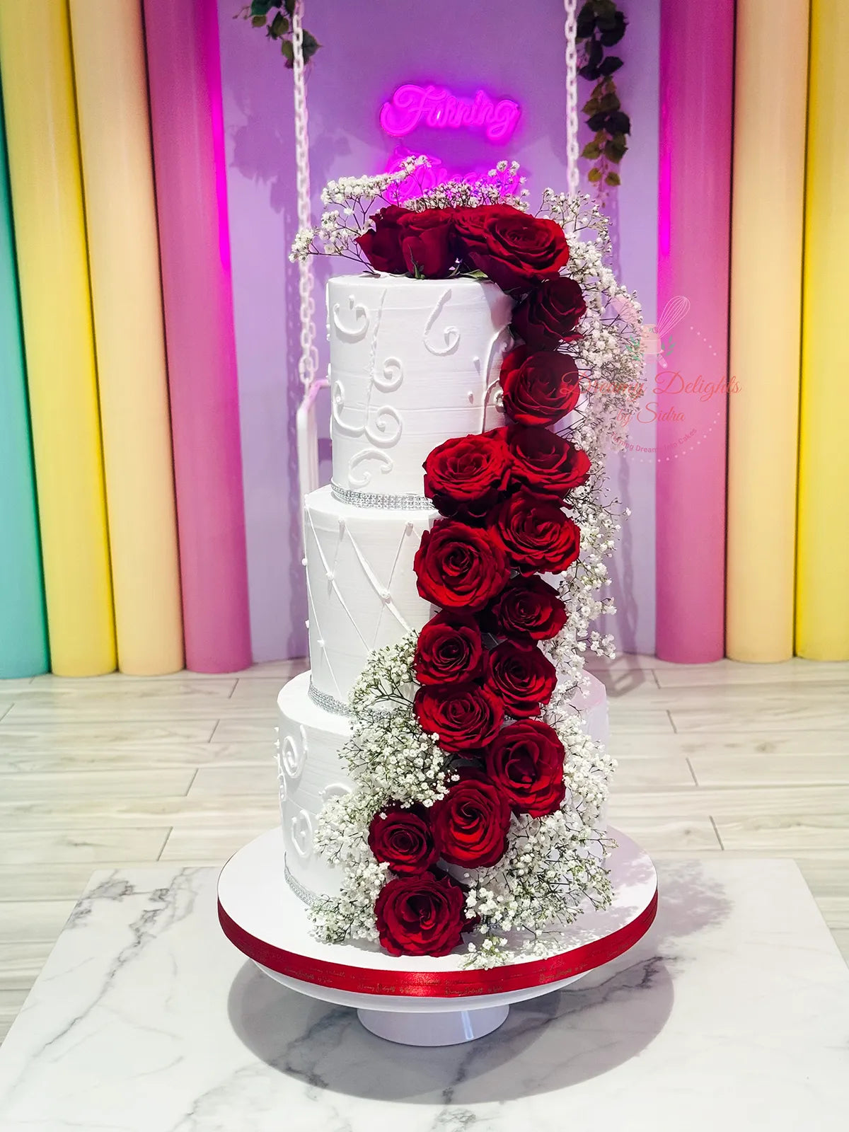 Red Rose Wedding Cake 2