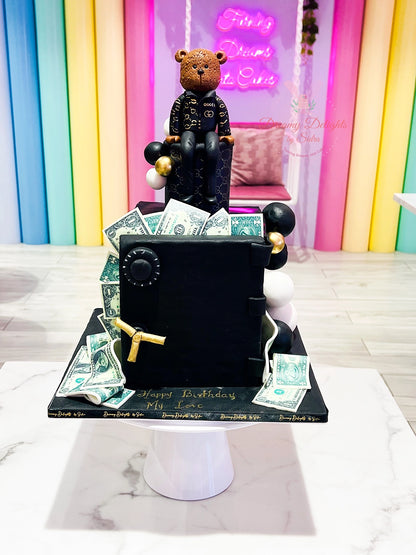 Money Safe cake