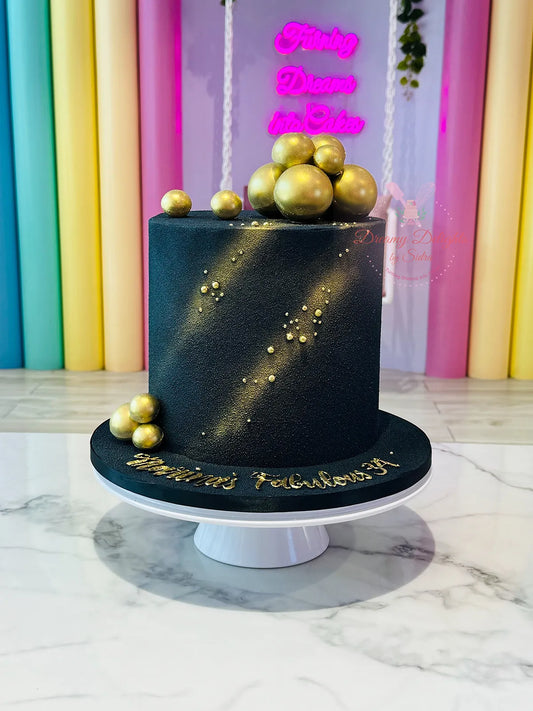 Black and Gold Cake 4