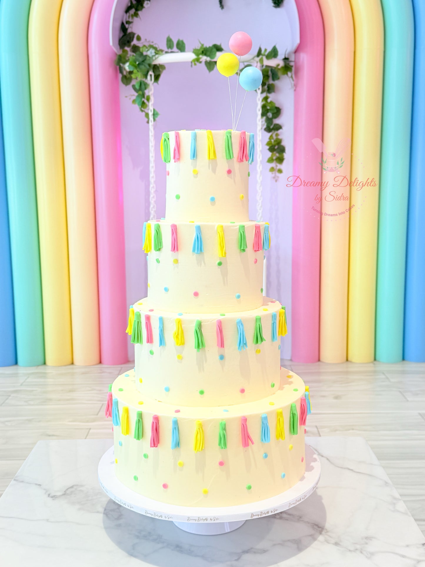 Pom Pom Cake