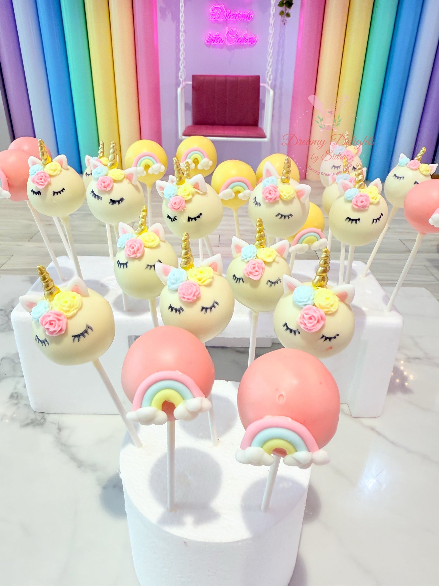 Unicorn Cakepops