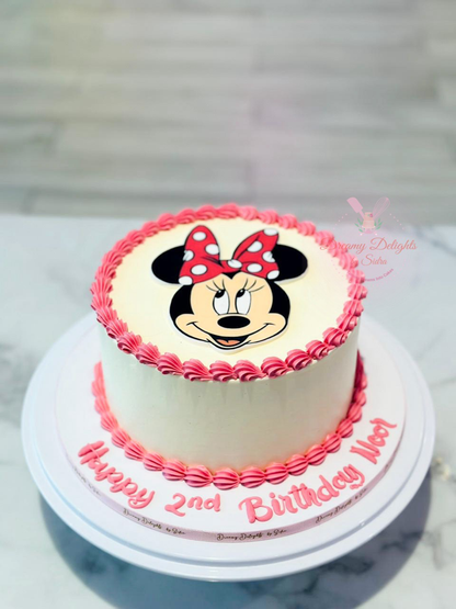 Minnie Mouse Cake 7