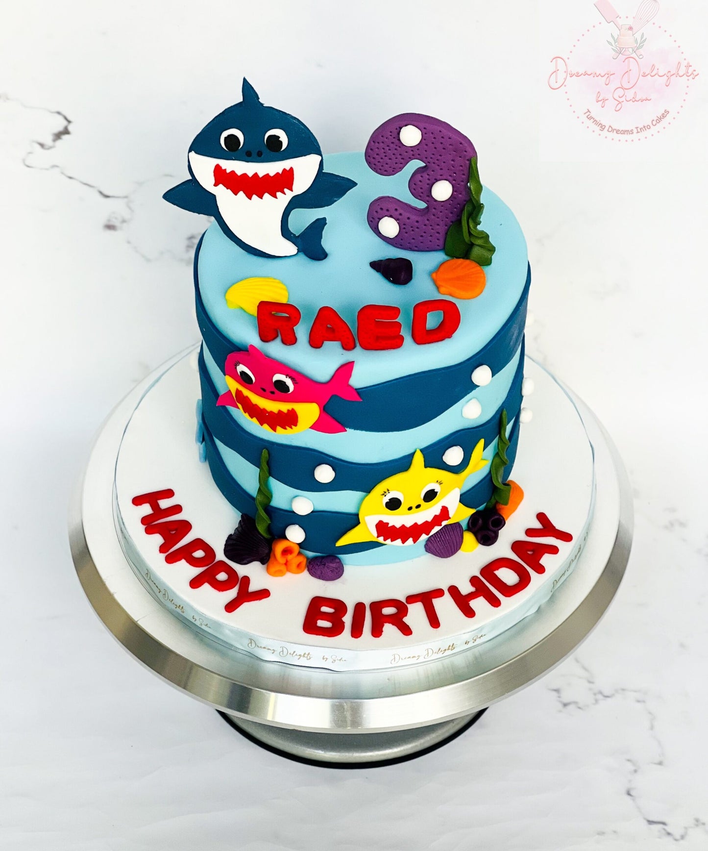 Baby Shark Cake 1