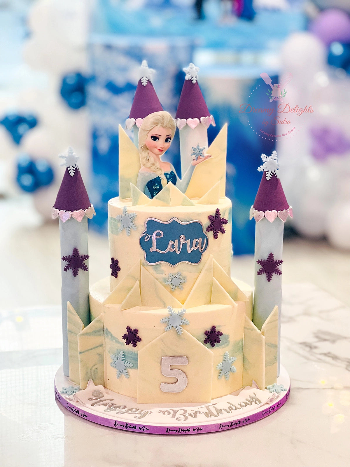 Elsa cake 4
