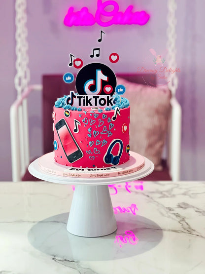 Tik Tok Cake