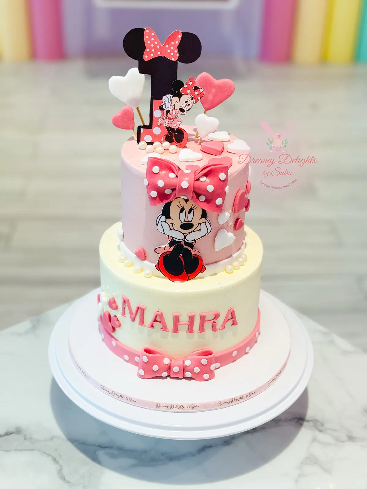 Minnie Mouse Cake 8