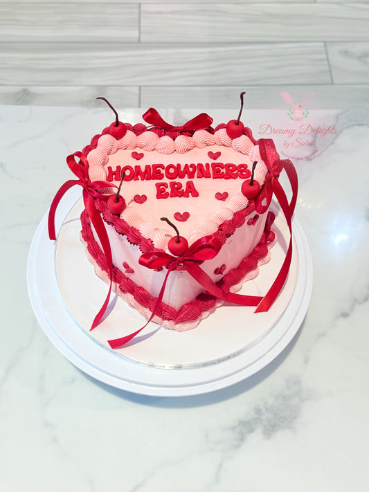 Homeowners Era Vintage Heart Cake