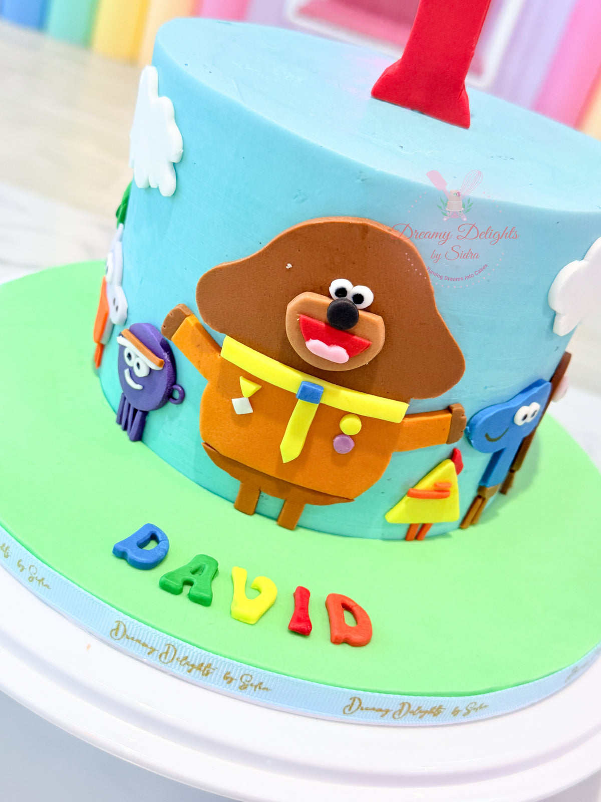 Cute Duggee Cake