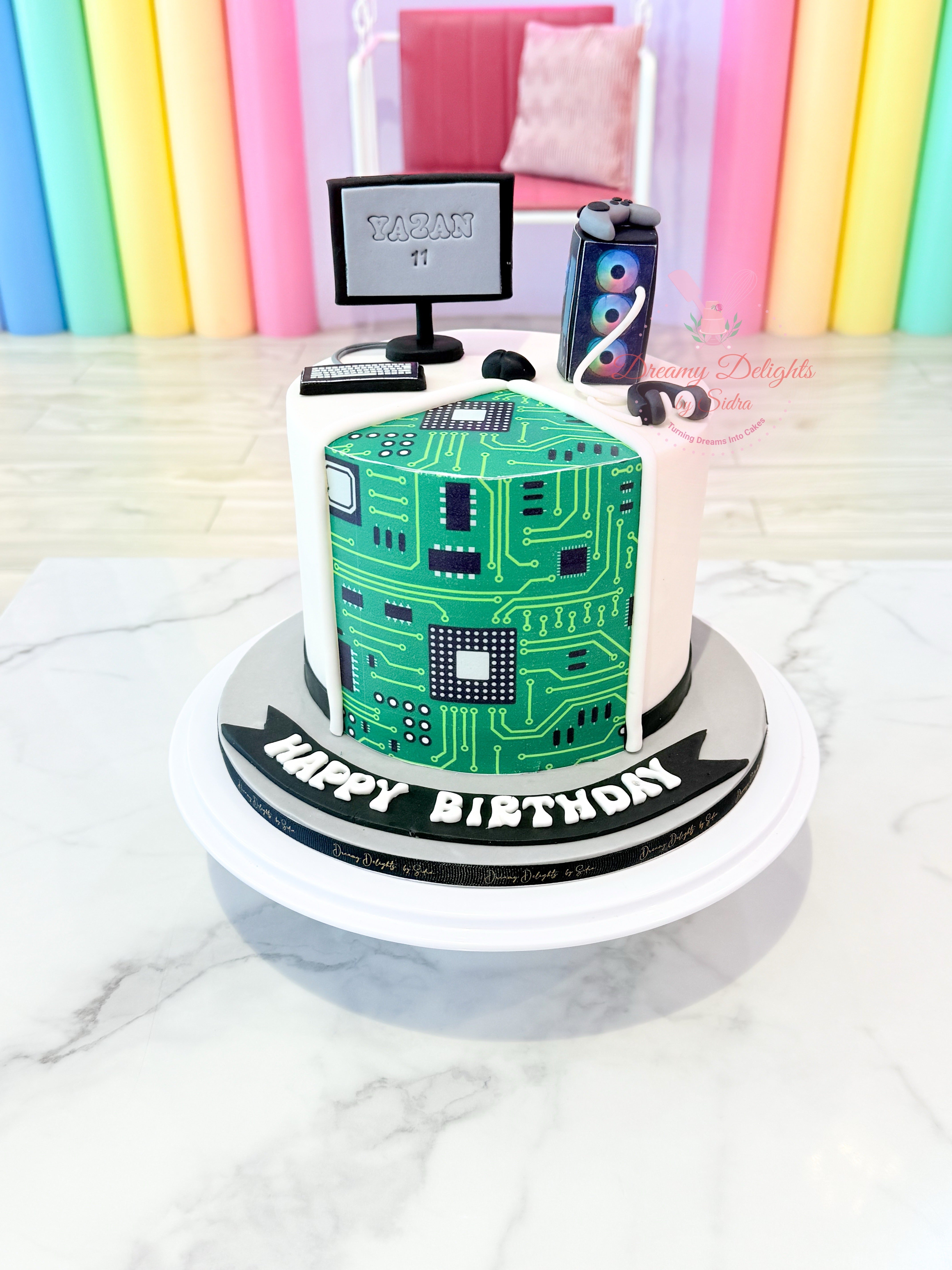 Coding Technology Cake Dubai Best Boys Birthday Cake ...