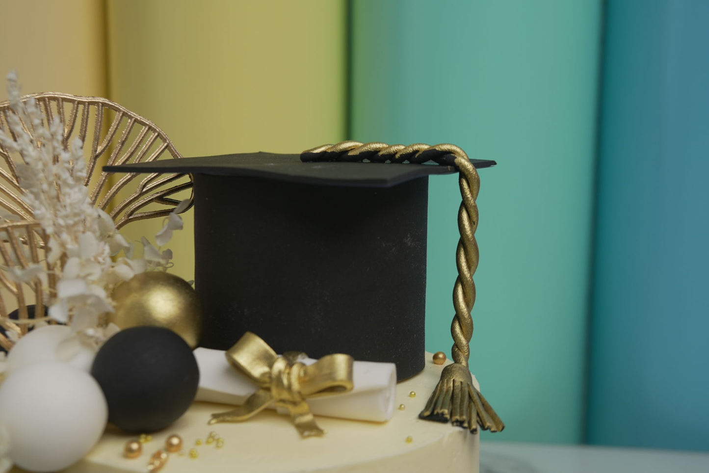 Congrats Grad Cake