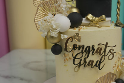 Congrats Grad Cake