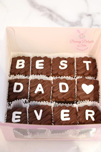 Best Dad Ever Brownies Dubai with chocolate brownie squares, customized Father’s Day gift box, and handmade dessert design.