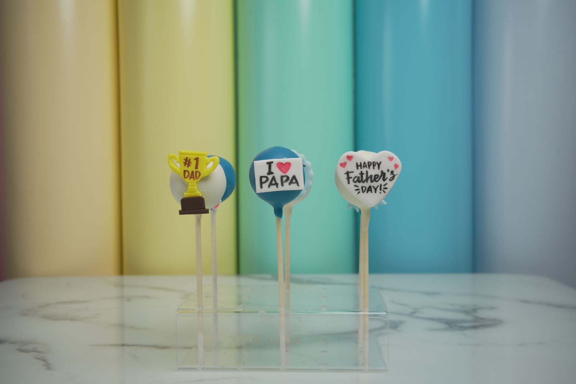 Father's Day cake pops with dad-themed decorations and heartfelt messages for Father's Day 2026 celebrations in Dubai.