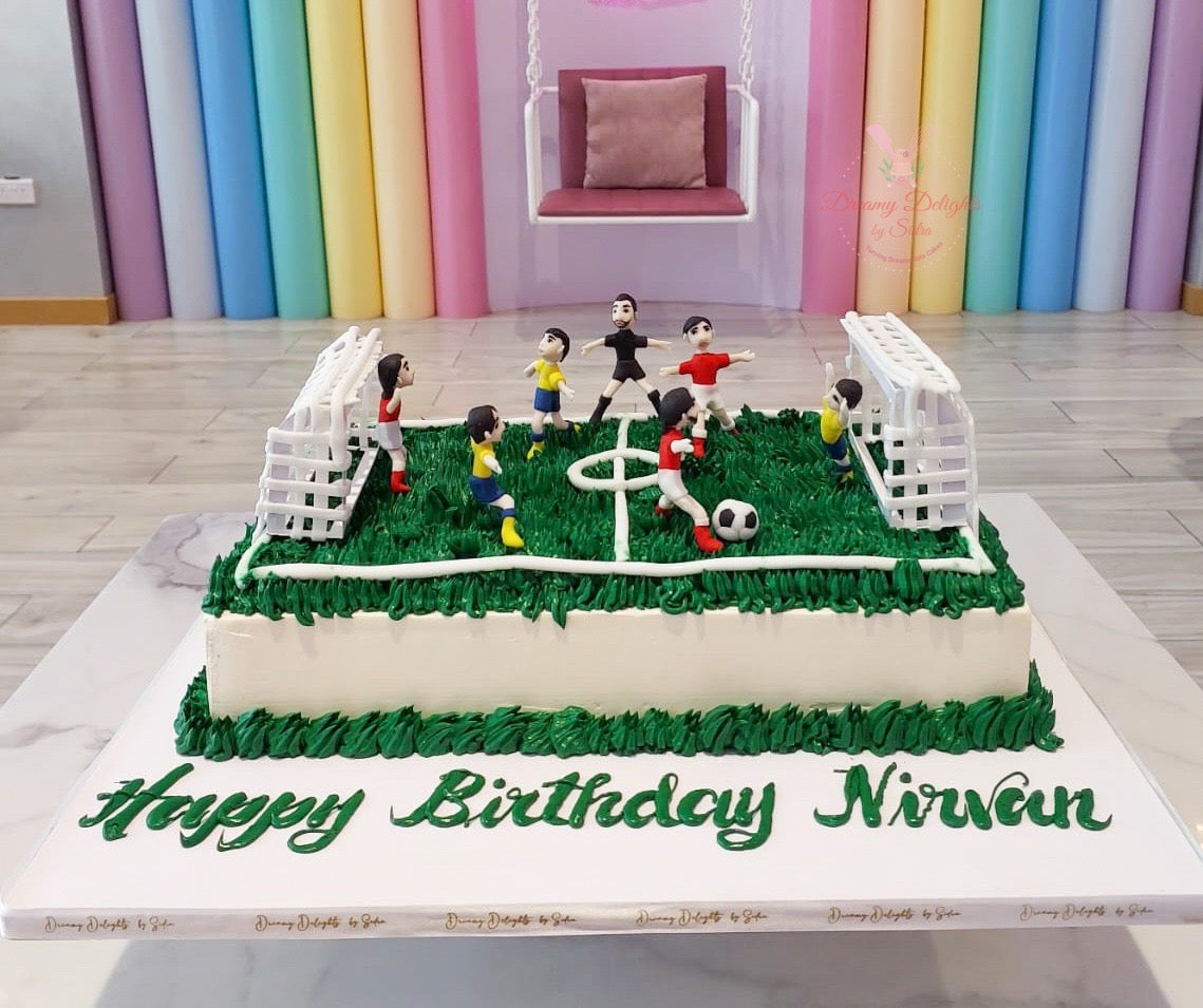 Football Field Cake