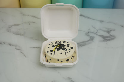 I Did It graduation bento cake with graduation cap design for Class of 2026 graduation celebrations, school graduations, and university graduation parties