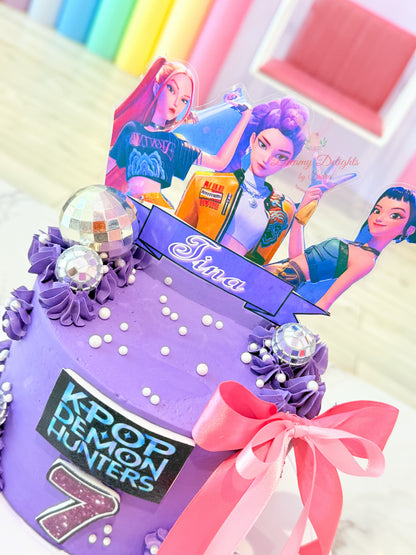 K-Pop Ribbon Birthday Cake