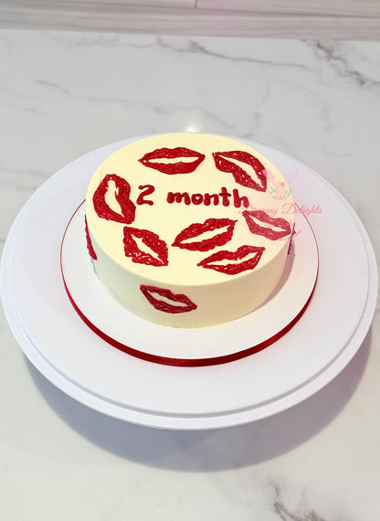 Kiss Bento Cake