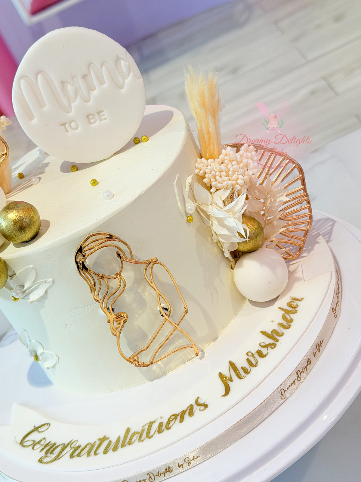 Mama to Be Baby Bump Cake