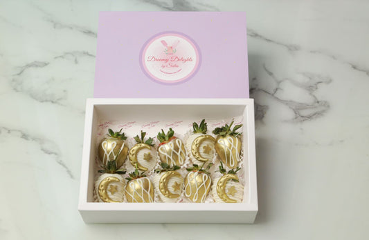 Ramadan chocolate covered strawberries with gold crescent decoration 10 piece Ramadan dessert box Dubai